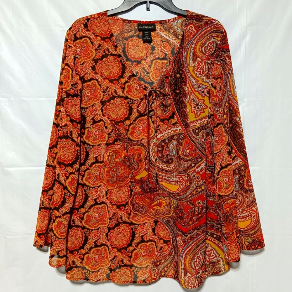 Lane Bryant EUC Women's Bell Sleeve Blouse Size 14/16, Burnt Orange Pattern